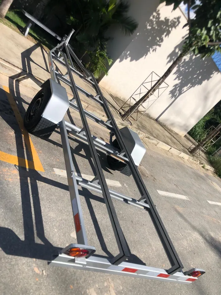 Carretinha para transporte de barco de 5 e 6 metros